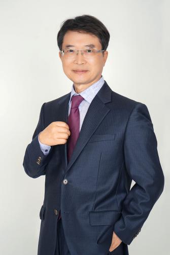 GIST 이재석 명예교수, 한림원 정책 보고서 발간 사진