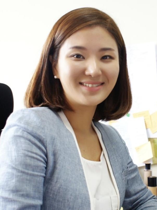 Professor Eunji Lee receives a commendation from the Ministry of Industry for merit in the chemical industry 이미지