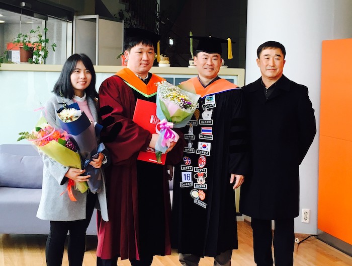 Dr. Hong Guo, a foreign graduate of the School of Earth Science and Environmental Engineering, becomes a researcher of the Chinese Academy of Sciences 이미지