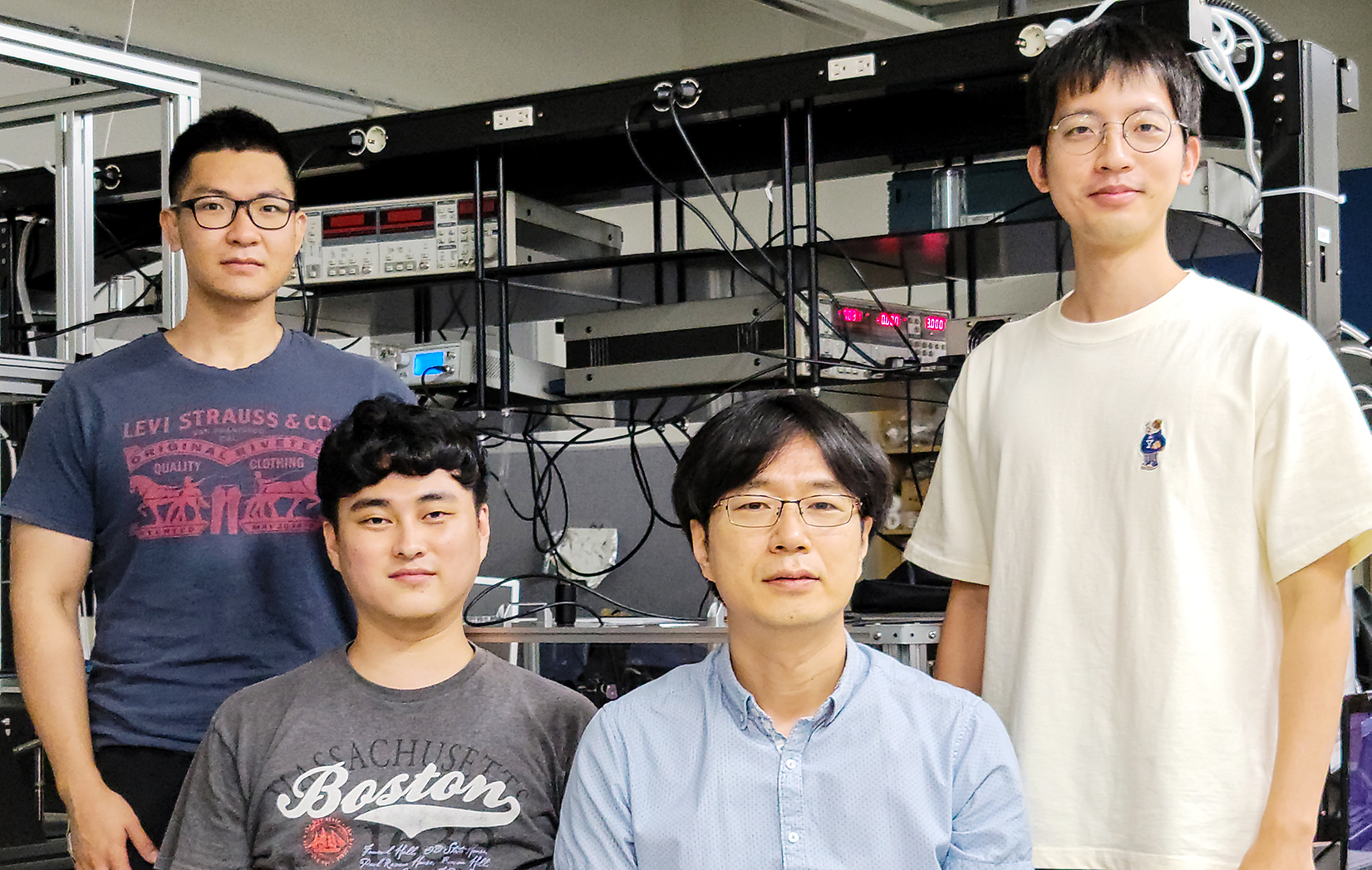 Professor Jongseok Lee's research team selected for the Samsung Future Technology Development Center project 이미지