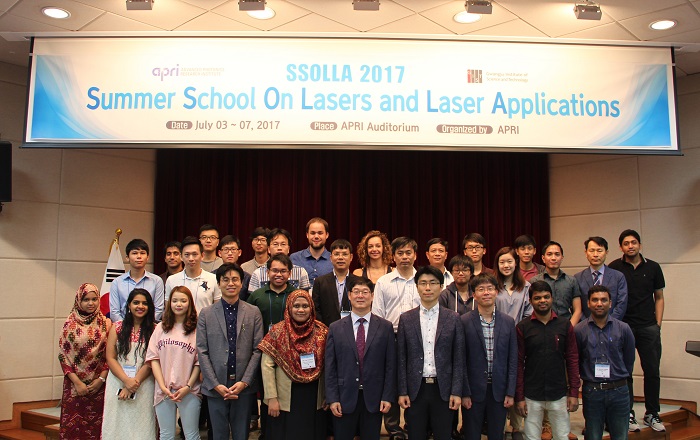 APRI hosts 2017 Summer School for Lasers and Laser Applications (SSOLLA 2017) 이미지