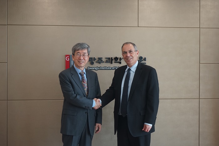 Israeli Ambassador H.E. Chaim Choshen visits GIST 이미지
