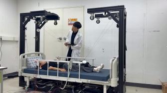 “침대에 누워 있는 환자도 다리 재활운동 가능해진다” GIST-㈜옵토닉스-화순전남대병원, 맞춤형 침상 재활로봇 개발 사진