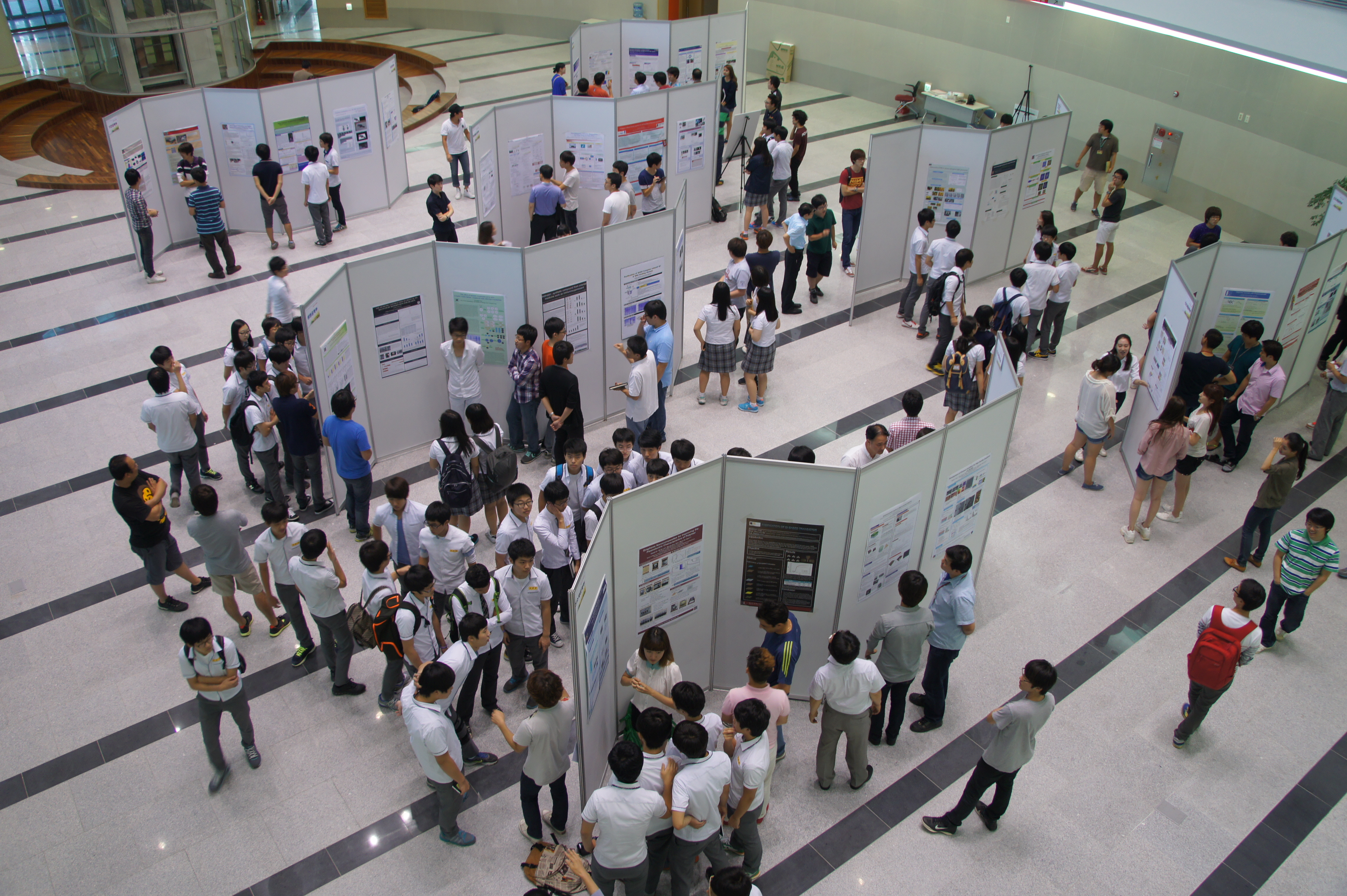 GIST College held ‘the 2nd G-SURF Poster Session’ 이미지