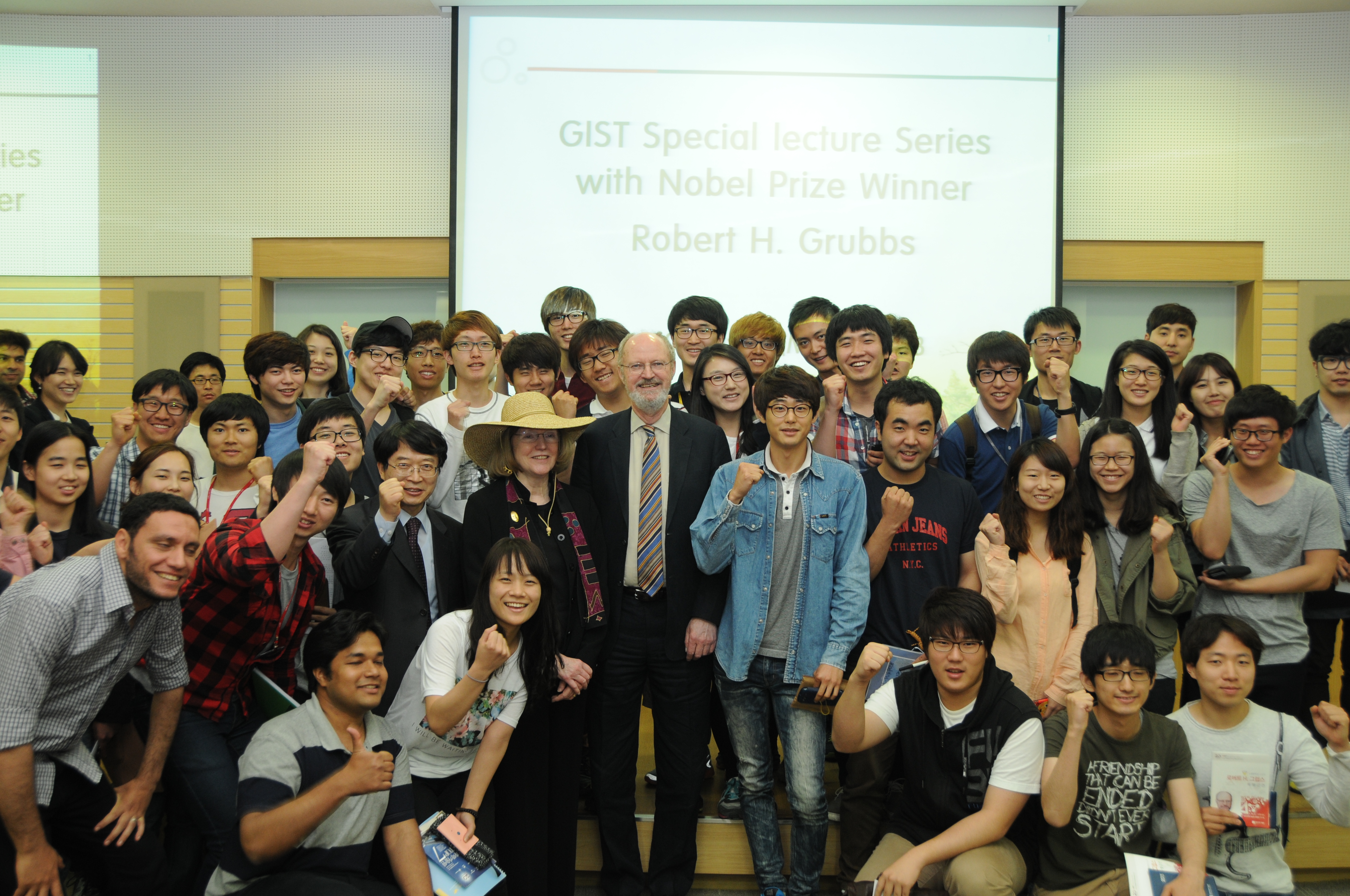 Nobel Laureate Prof. Robert H. Grubbs Speaks at GIST 이미지