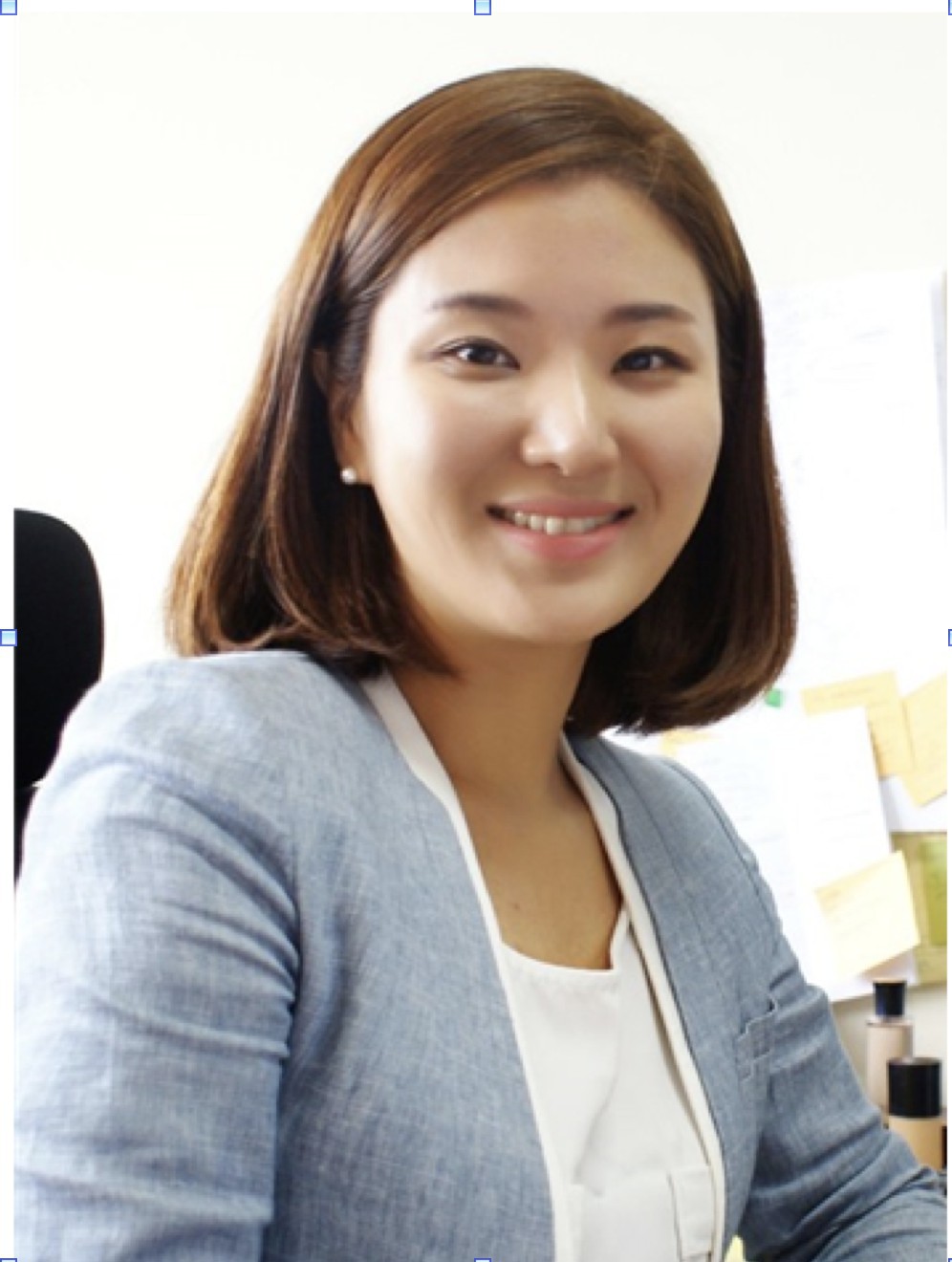 School of Materials Science and Engineering Professor Eunji Lee is selected as a promising young researcher by the Chemical Society of Japan 이미지