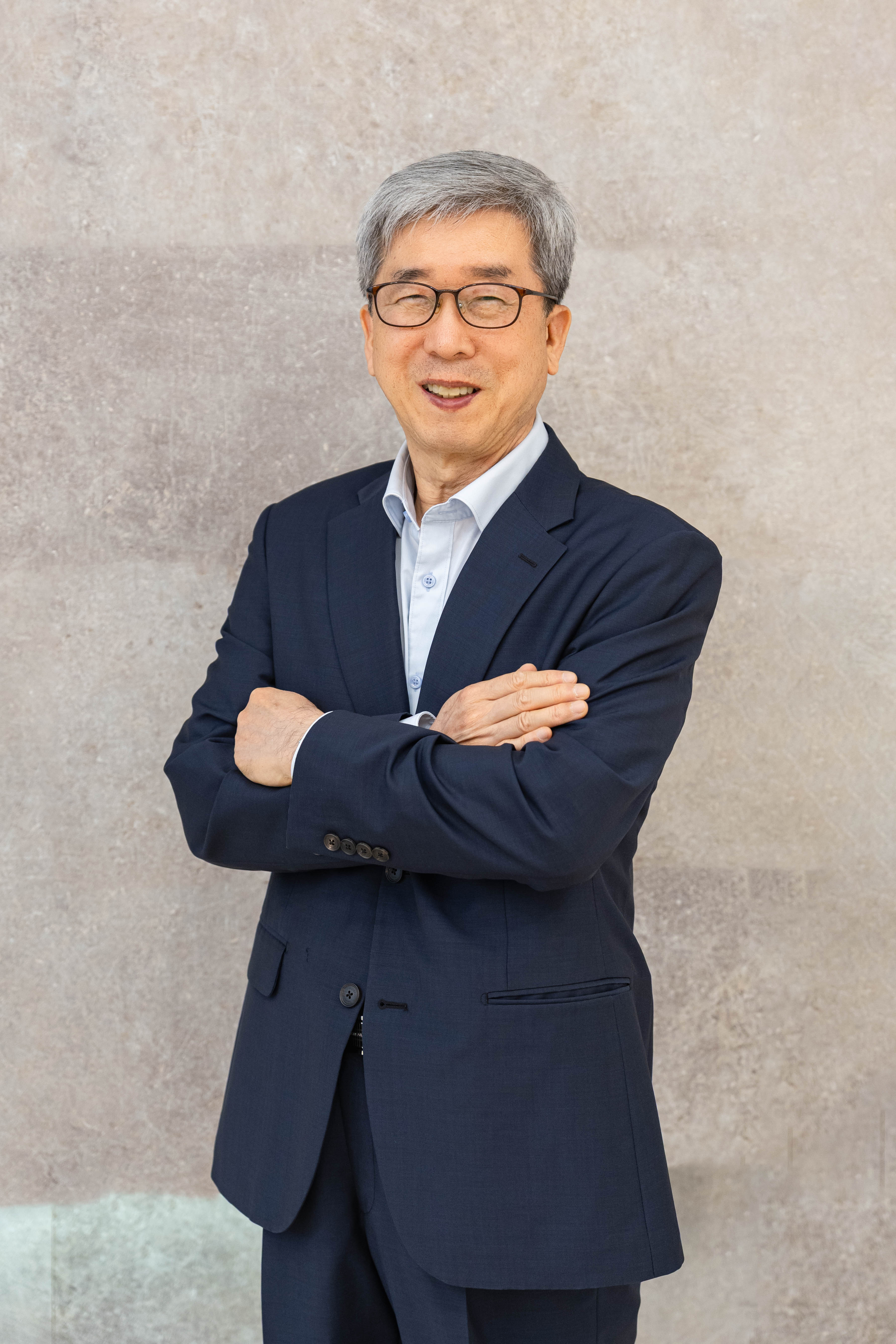 “In the era of generative AI, what will differentiate humans?” Former GIST President Seung-hyun Moon publishes 『Intelligence Power』 이미지