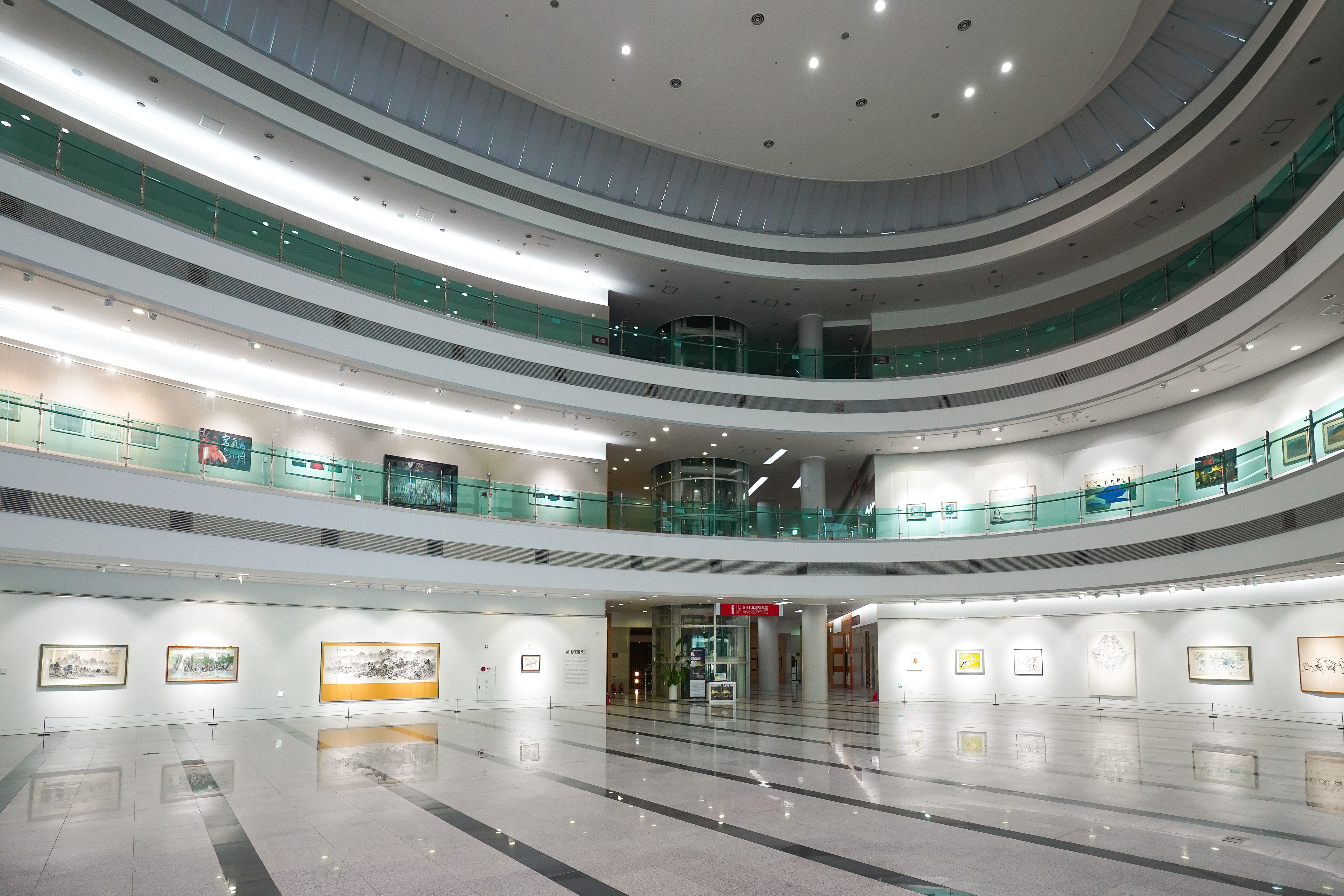 GIST x POSCO Art Museum Exchange Exhibition, <To Continue Light and Creation> at Oryong Art Hall until October 30th 이미지