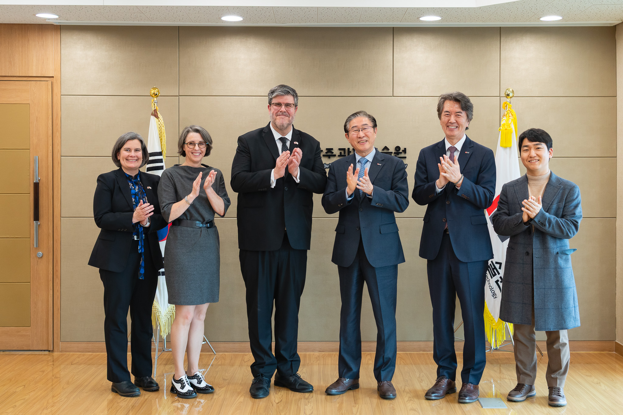 주한 캐나다 대사관 접견 이미지