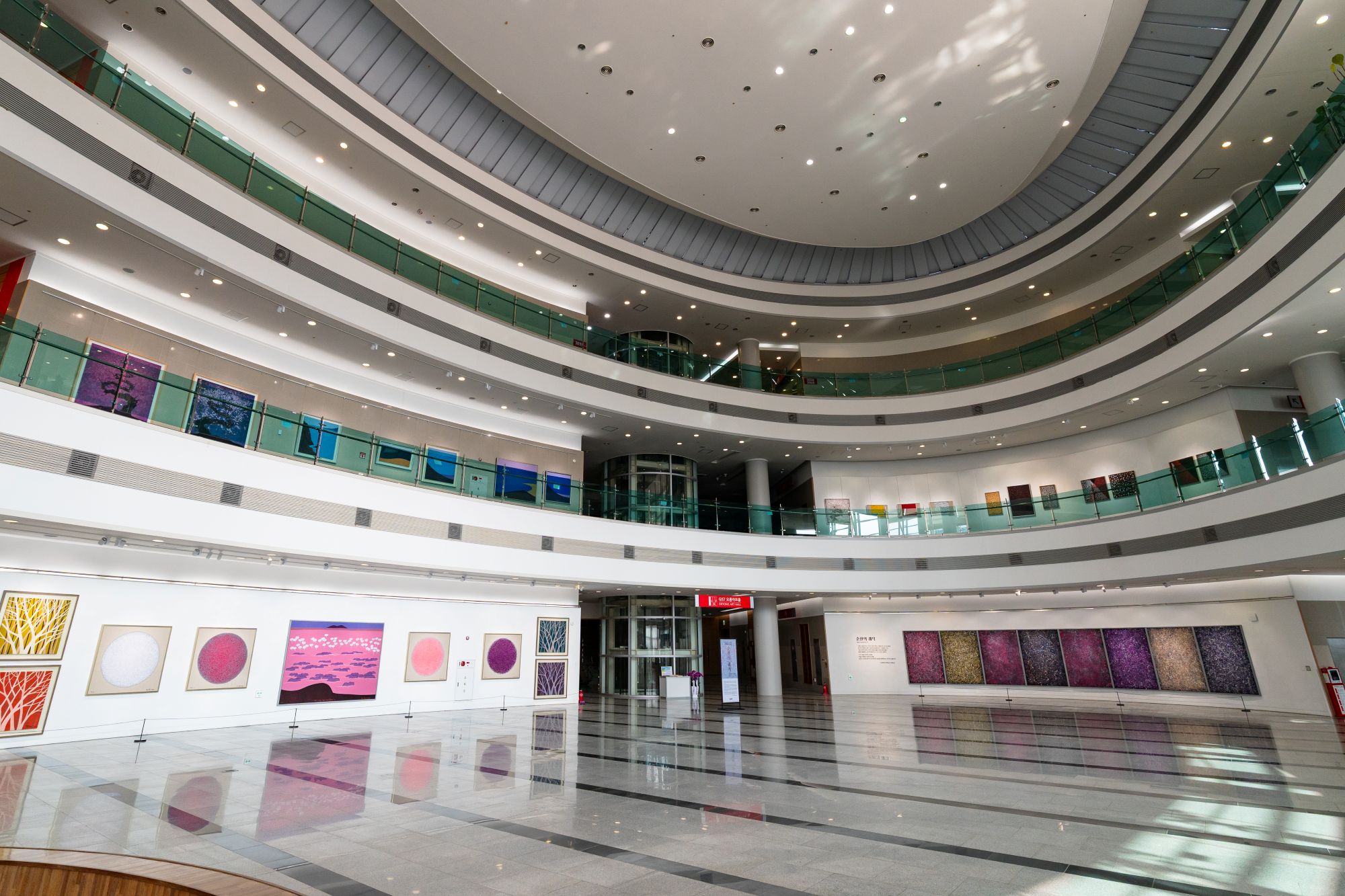 사계절의 색으로 피어난 자연의 순환...김혁정 초대전  GIST 오룡아트홀에서 이미지